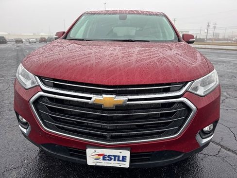 Used 2020 Chevrolet Traverse LT w/ LT Premium Package image 2