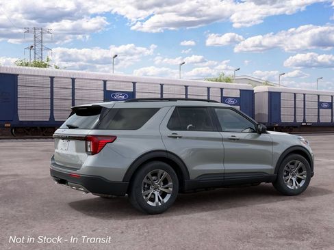New 2027 Ford Explorer Active AWD/4WD image 6