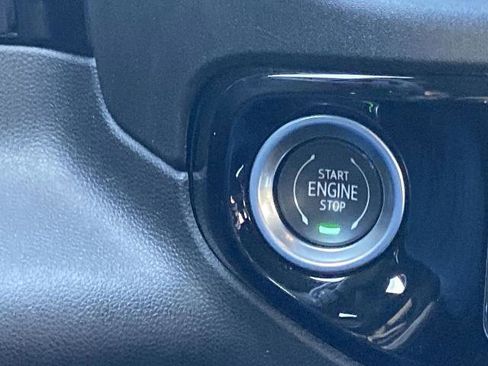 Certified 2024 Chevrolet Silverado 1500 High Country w/ Technology Package image 12