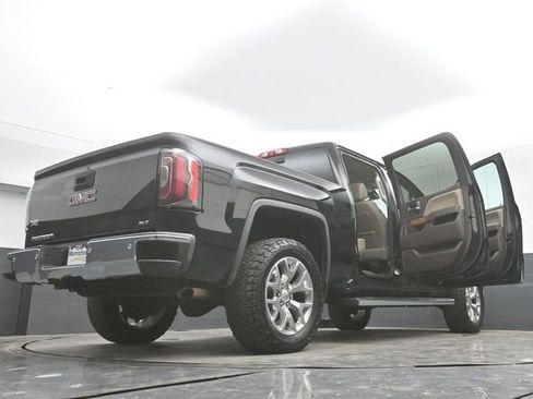 Used 2018 GMC Sierra 1500 SLT AWD/4WD image 52