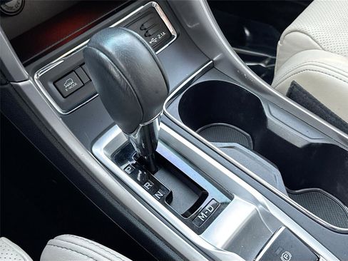 Used 2019 Subaru Ascent Limited image 16