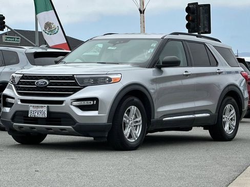 Used 2021 Ford Explorer XLT w/ Equipment Group 202A RWD image 7