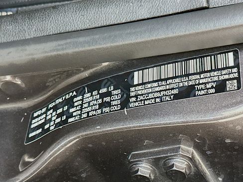 Used 2018 Jeep Renegade Limited w/ UConnect 8.4 Nav Group image 12