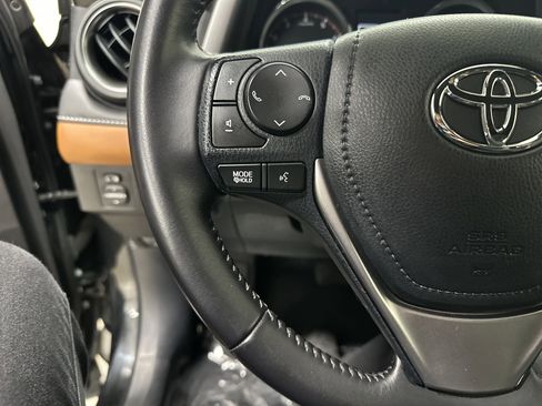 Used 2016 Toyota RAV4 SE w/ Protection Package image 19