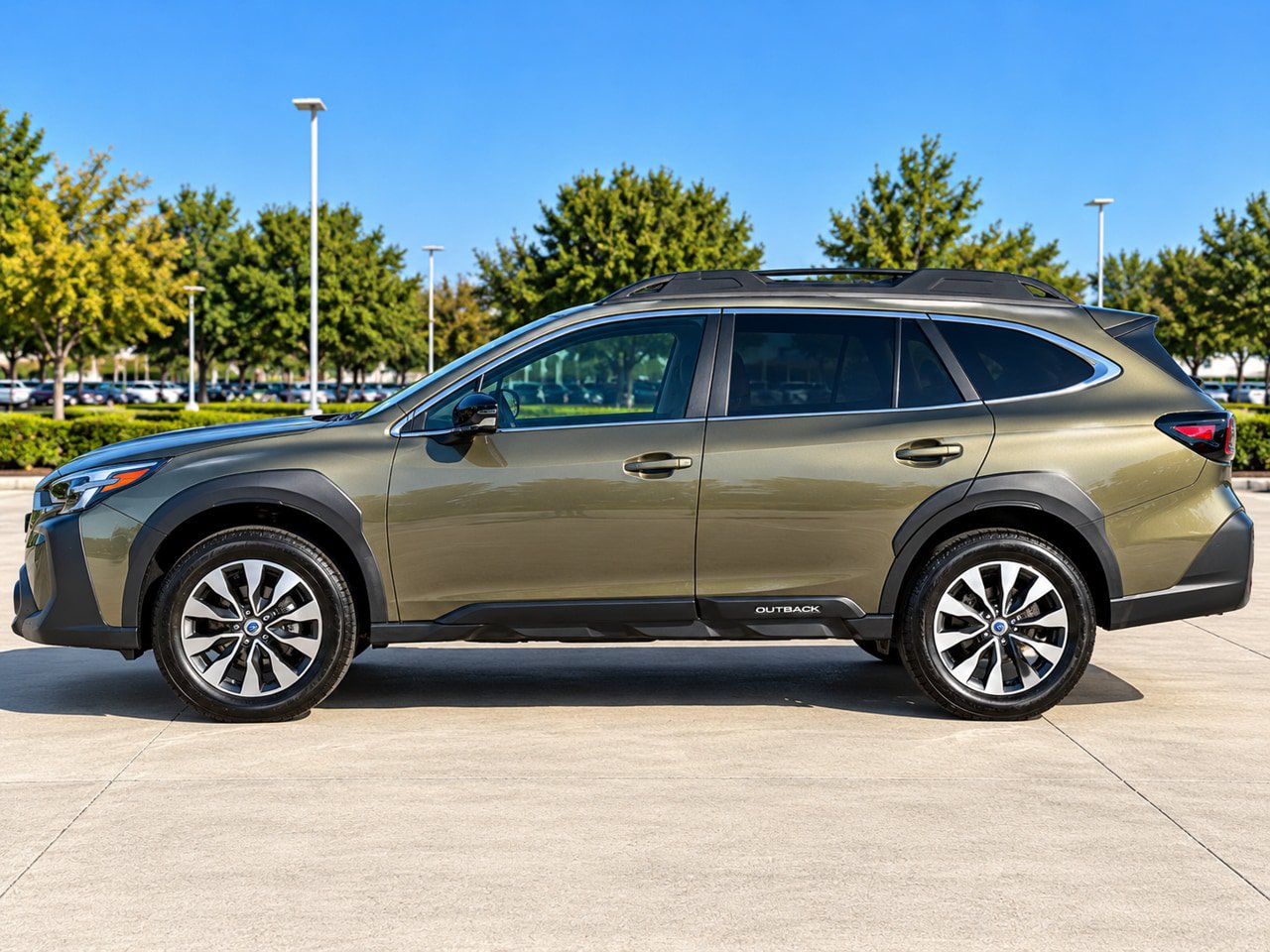 Used 2024 Subaru Outback Limited AWD/4WD image 9