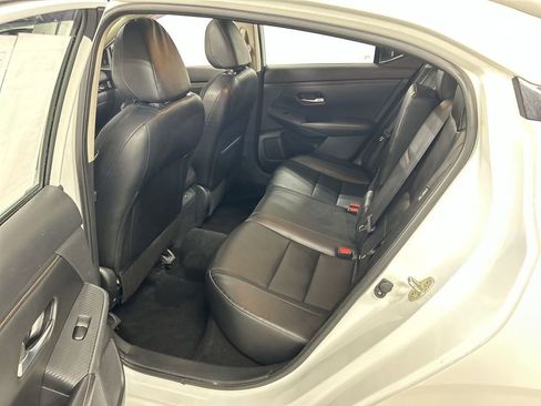 Used 2023 Nissan Sentra SR w/ SR Premium Package FWD image 20