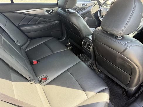 Used 2014 INFINITI Q50 RWD image 12