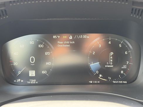 Used 2018 Volvo XC60 T6 Inscription w/ Luxury Seat Package AWD/4WD image 19