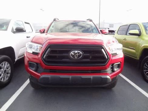 Used 2023 Toyota Tacoma SR image 2