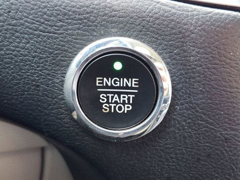 Used 2015 Ford Edge Titanium w/ Equipment Group 301A image 25