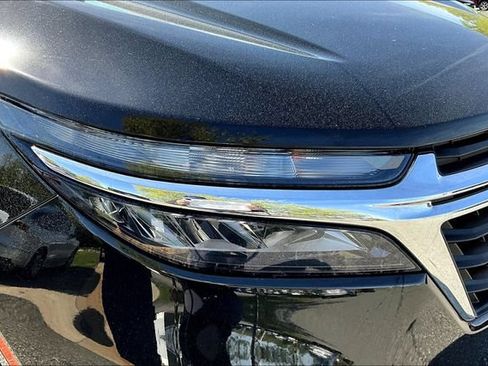 Used 2022 Chevrolet Equinox LS FWD image 27
