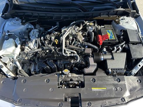 Used 2024 Nissan Altima 2.5 SR w/ SR Premium Package image 33