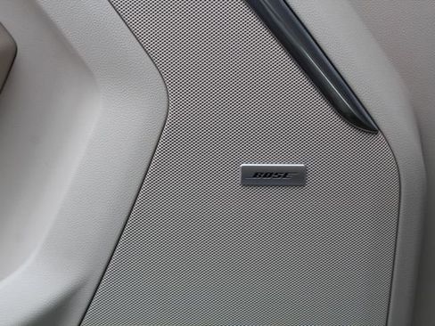 Used 2023 GMC Yukon Denali AWD/4WD image 39