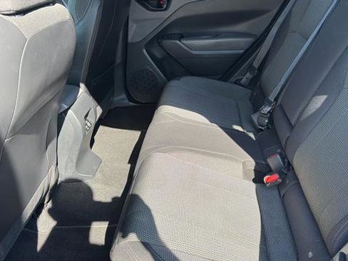 Used 2024 Subaru Crosstrek 2.0i Premium AWD/4WD image 23