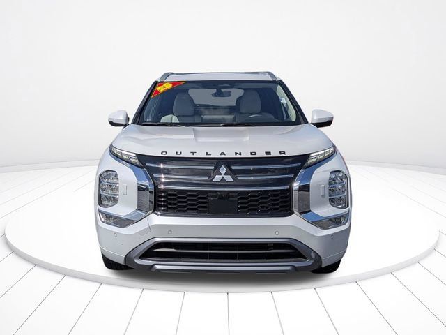 Used 2025 Mitsubishi Outlander SEL AWD/4WD image 8