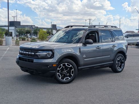 Used 2022 Ford Bronco Sport Outer Banks w/ Tech Package AWD/4WD image 31