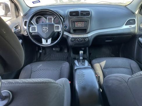 Used 2013 Dodge Journey SE FWD image 9