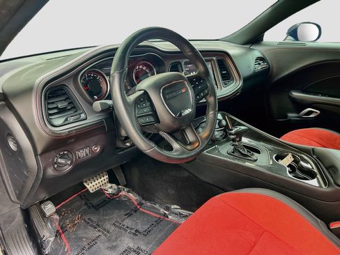 Used 2023 Dodge Challenger R/T Scat Pack w/ Plus Package RWD image 9