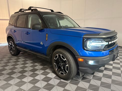 Used 2022 Ford Bronco Sport Outer Banks w/ Tech Package AWD/4WD image 7