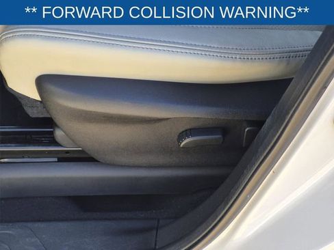 Used 2022 Subaru Ascent Limited w/ Technology Package image 22