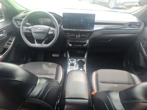 Certified 2023 Ford Escape ST-Line w/ Tech Pack #1 AWD/4WD image 14
