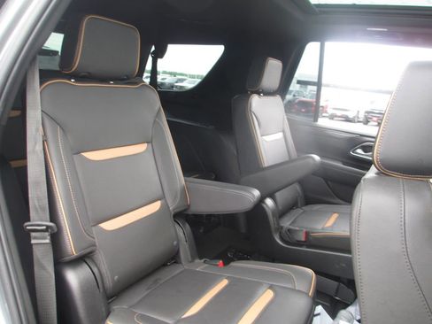 Used 2022 GMC Yukon AT4 AWD/4WD image 26