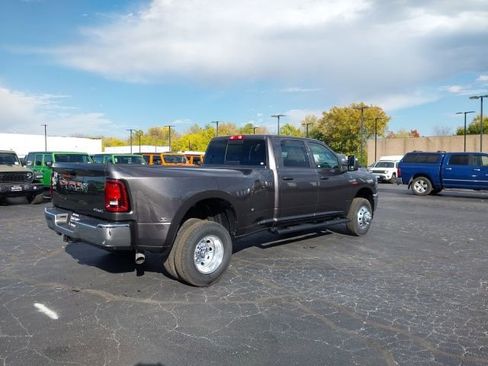 New 2026 RAM 3500 Tradesman image 32