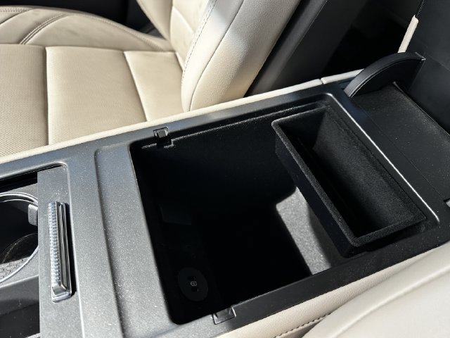 Certified 2024 Lincoln Nautilus Premier AWD/4WD image 27