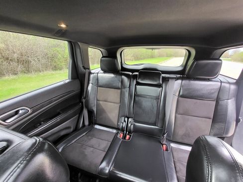 Used 2019 Jeep Grand Cherokee Altitude image 11