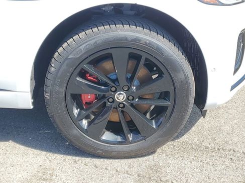 New 2026 Jaguar F-PACE R-Dynamic S image 5