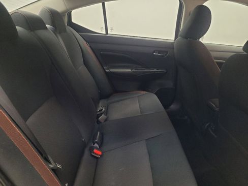 Used 2021 Nissan Versa SR w/ Convenience Package FWD image 19