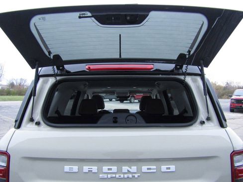 Used 2024 Ford Bronco Sport Badlands w/ Premium Package image 7