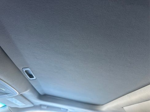 Used 2018 GMC Yukon XL SLT w/ Open Road Package image 31