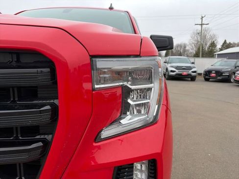 Used 2020 GMC Sierra 1500 Elevation w/ Elevation Convenience Package image 18