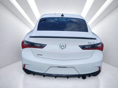Used 2019 Acura ILX FWD image 4