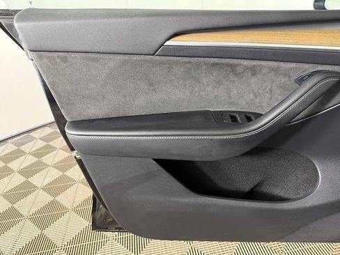Used 2023 Tesla Model Y Long Range AWD/4WD image 20