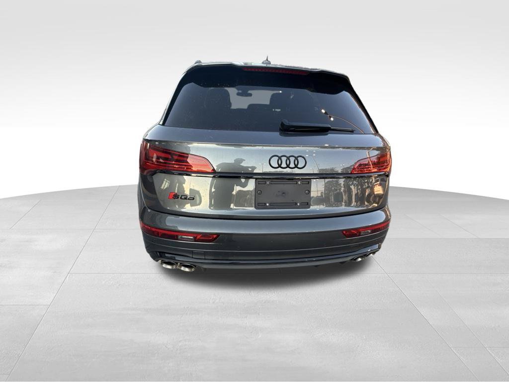Used 2024 Audi SQ5 Premium Plus w/ Premium Plus Package AWD/4WD image 4