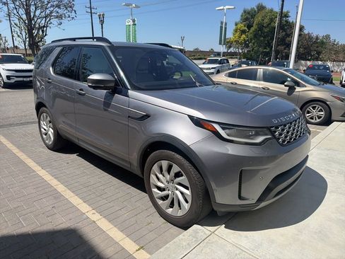 Used 2021 Land Rover Discovery S AWD/4WD image 9