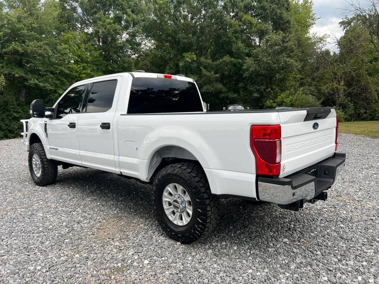 Used 2022 Ford F250 XLT w/ XLT Value Package AWD/4WD image 5