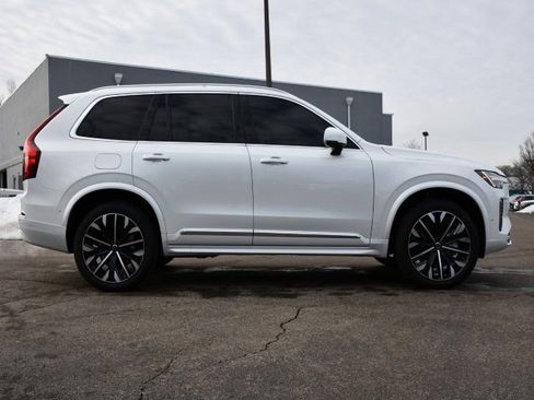 New 2026 Volvo XC90 B6 Plus w/ Protection Package Premier image 8