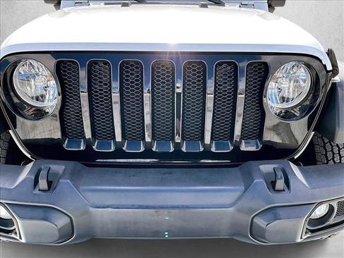 Used 2020 Jeep Wrangler Unlimited Sport AWD/4WD image 30