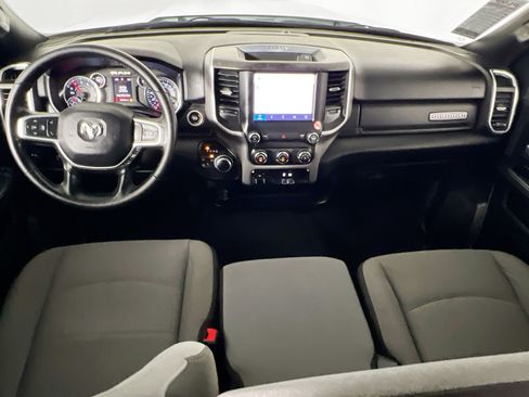 Used 2024 RAM 2500 Big Horn AWD/4WD image 29