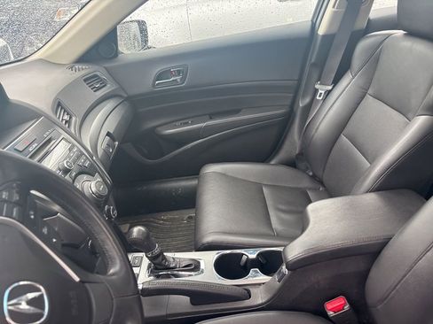 Used 2013 Acura ILX Hybrid w/ Technology Package image 8