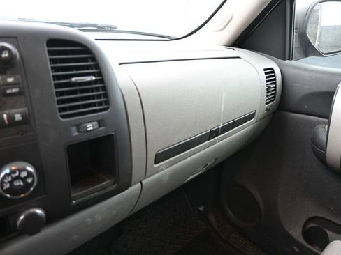 Used 2009 Chevrolet Silverado 1500 LS image 22