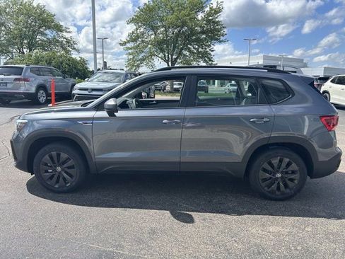 Certified 2023 Volkswagen Taos S FWD image 4