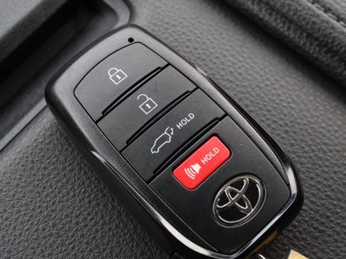 New 2026 Toyota Grand Highlander Limited image 16