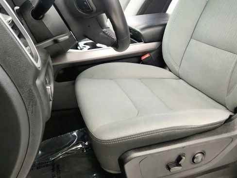 Used 2023 RAM 1500 Big Horn image 23