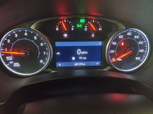 Used 2024 GMC Terrain SLT AWD/4WD image 23