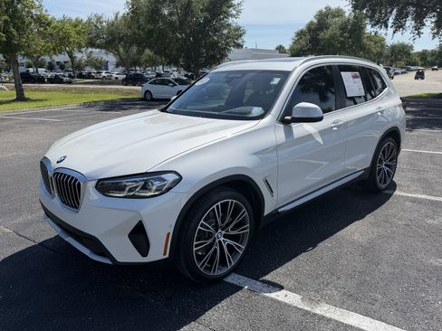 Certified 2024 BMW X3 sDrive30i w/ Premium Package w/ZPA RWD image 8