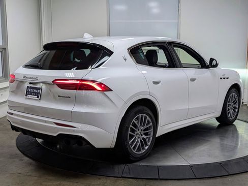 Used 2024 Maserati Grecale GT AWD/4WD image 9